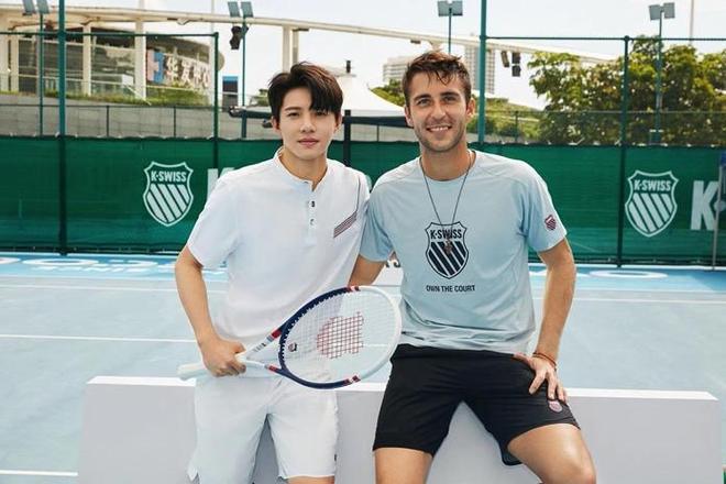 挥舞着球队 挥舞着球队