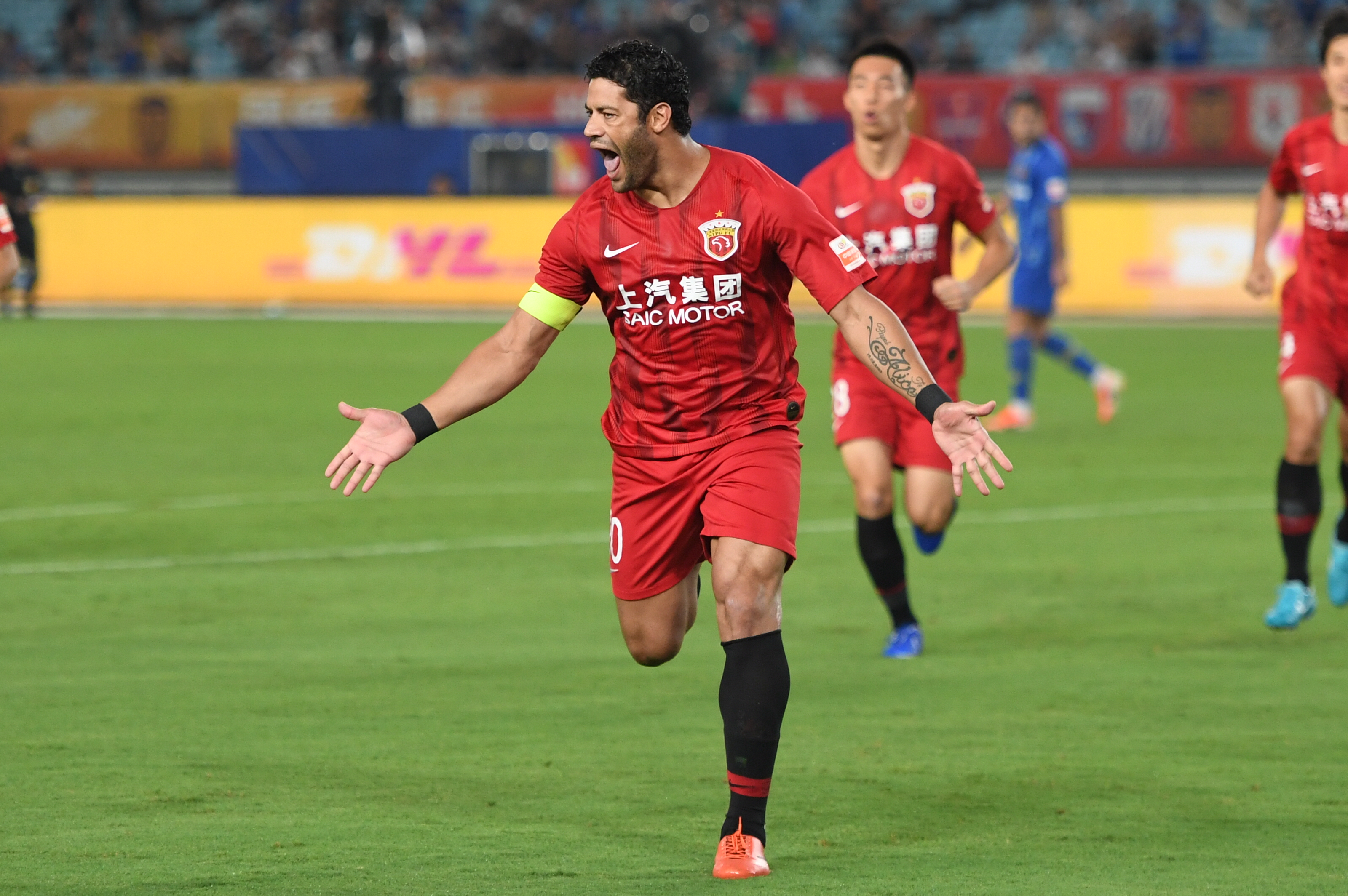 案例看两类 案例看两类